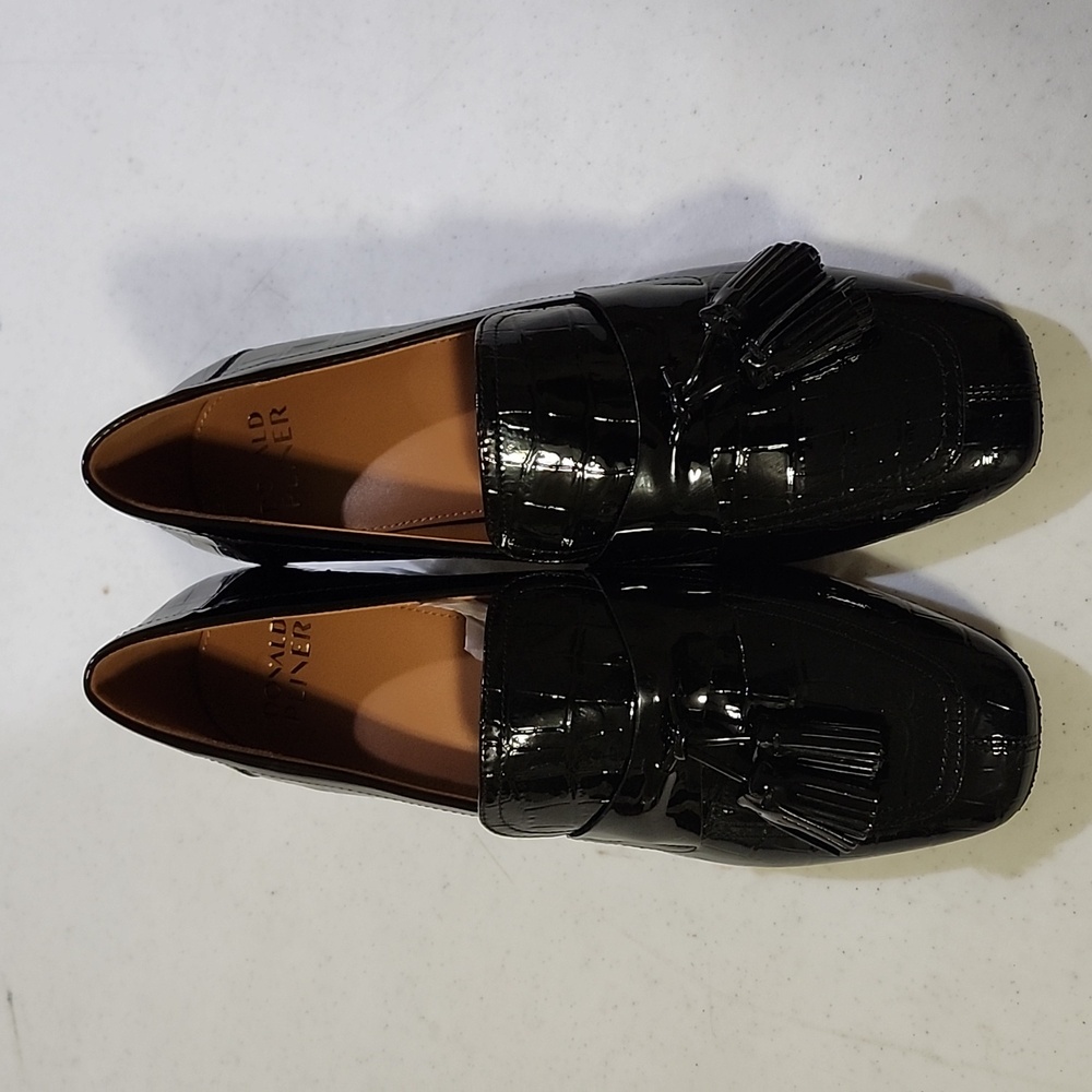 Women's 8.5 size Shoes